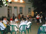 Deutsches Haus***